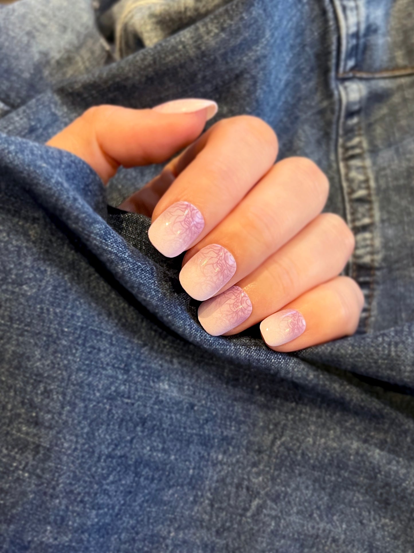 Miracle Art Salon Acrylic Nails Short Length, 24 Pieces Purple winter flower SH24027